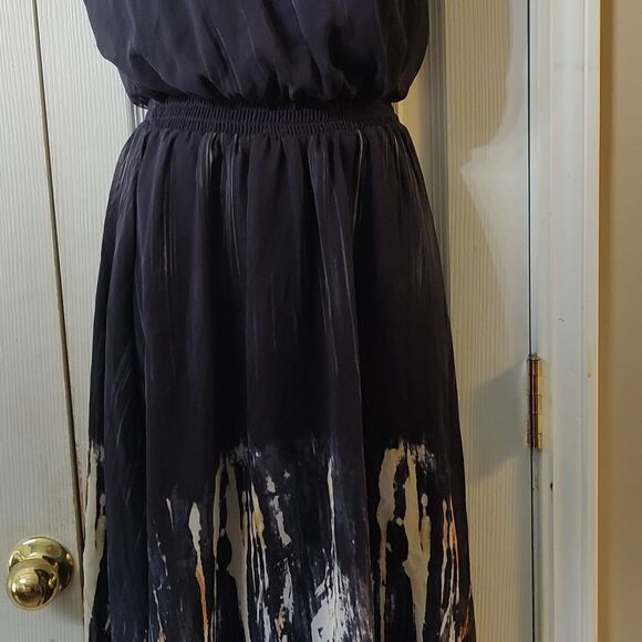 Simply Vera Vera Wang Sleeveless V Neck Shark-bite Hem navy purple Dress Size M - Picture 3 of 9